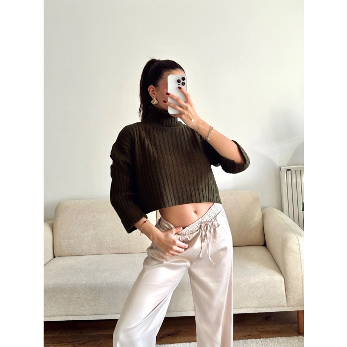 Boğazlı Triko Kazak - HAKİ