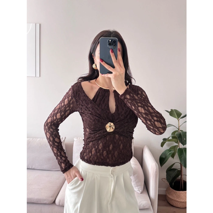 Boyun Aksesuar Dantel Bluz - KAHVE