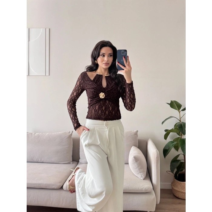 Boyun Aksesuar Dantel Bluz - KAHVE