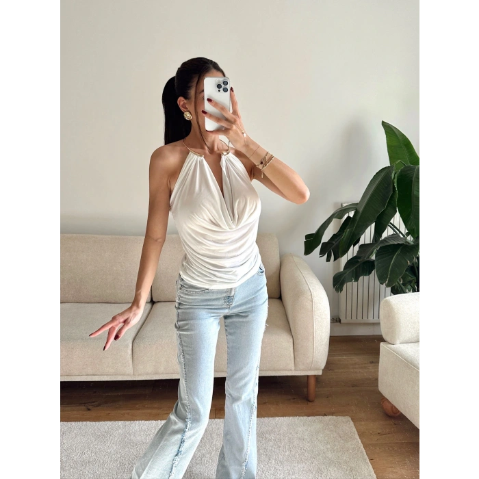 Boyun Aksesuar Degaje Bluz - BEYAZ
