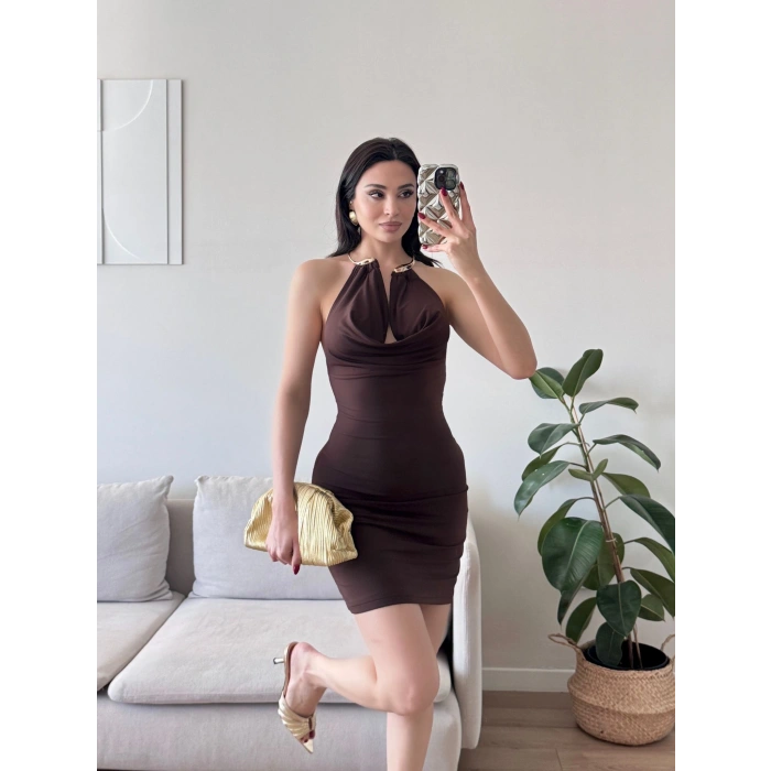 Boyun Aksesuar Degaje Mini Elbise - KAHVE