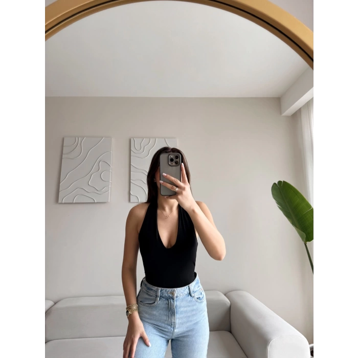 Boyun Geçmeli Bodysuit - SİYAH