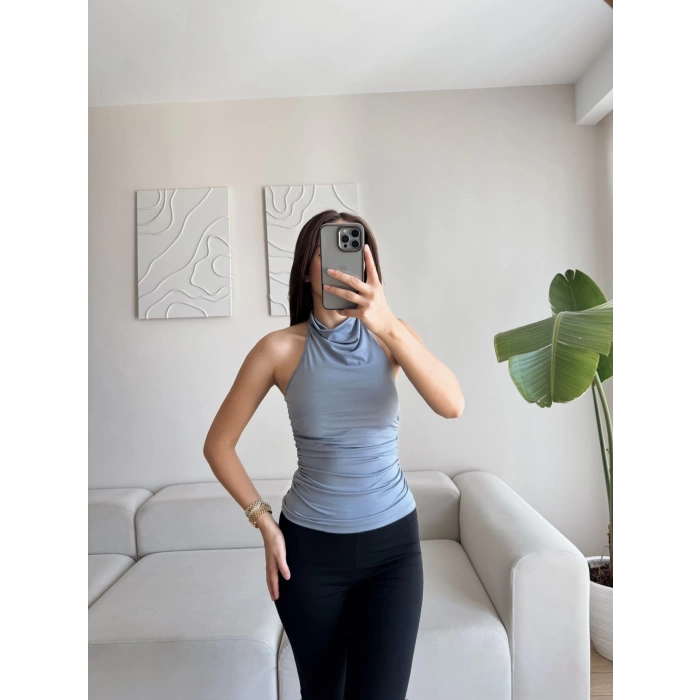 Boyun Geçmeli Büzgülü Crop - GRİ