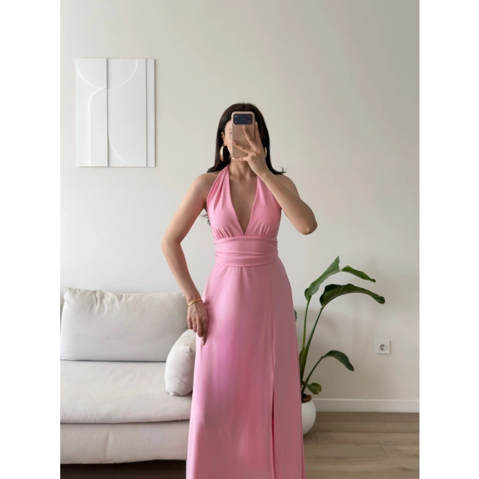 Boyundan Bağlamalı Yırtmaçlı Long Elbise - PEMBE