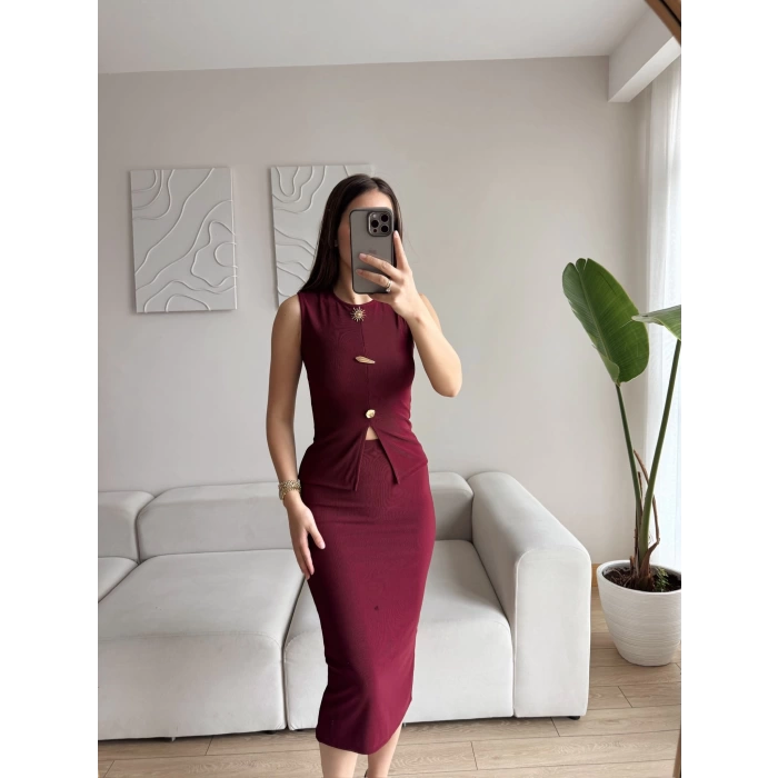 Broş Tokalı Etekli Takım - BORDO