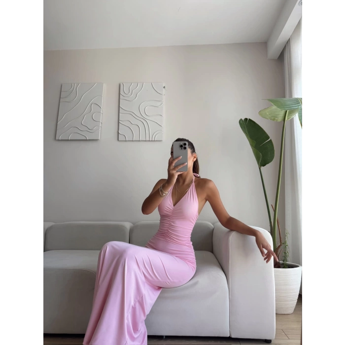 Büzgülü Boyun Bağlamalı Maxi Elbise - PEMBE