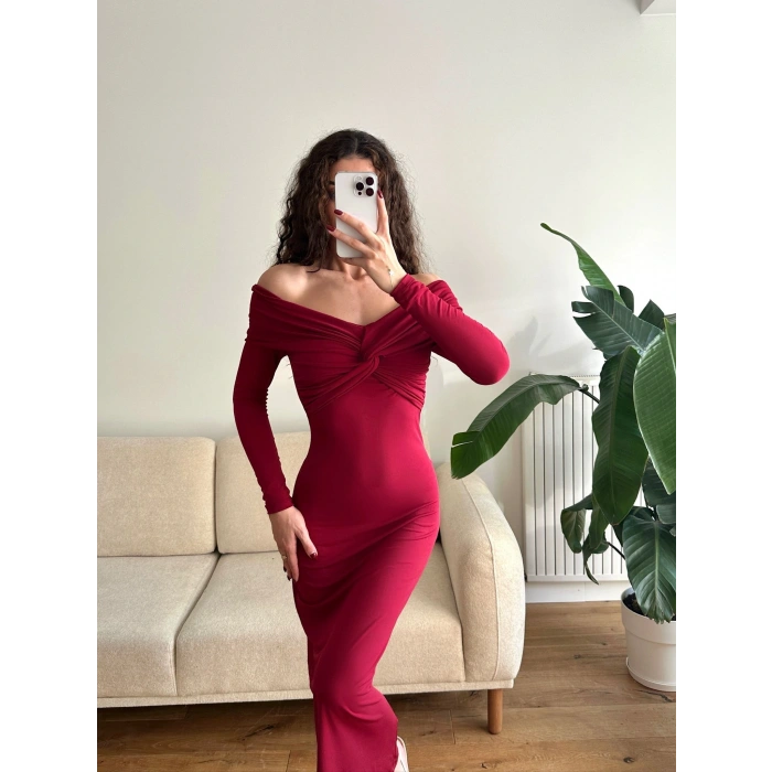 Büzgülü Madonna Yaka Elbise - BORDO