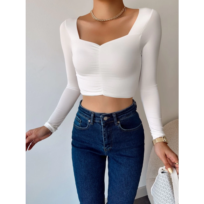 Büzgülü Omuz Detay Crop Bluz-BEYAZ