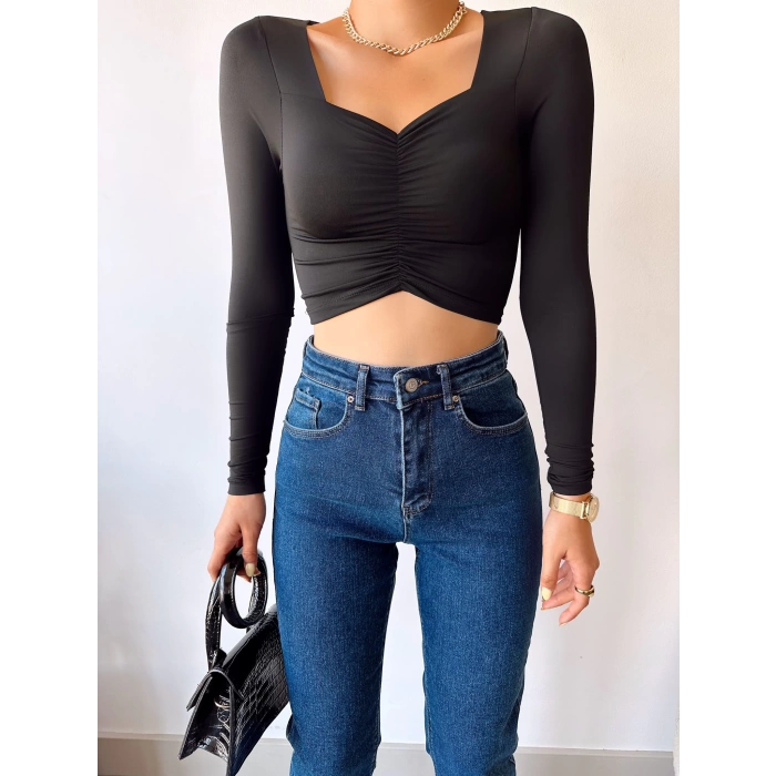 Büzgülü Omuz Detay Crop Bluz-SİYAH