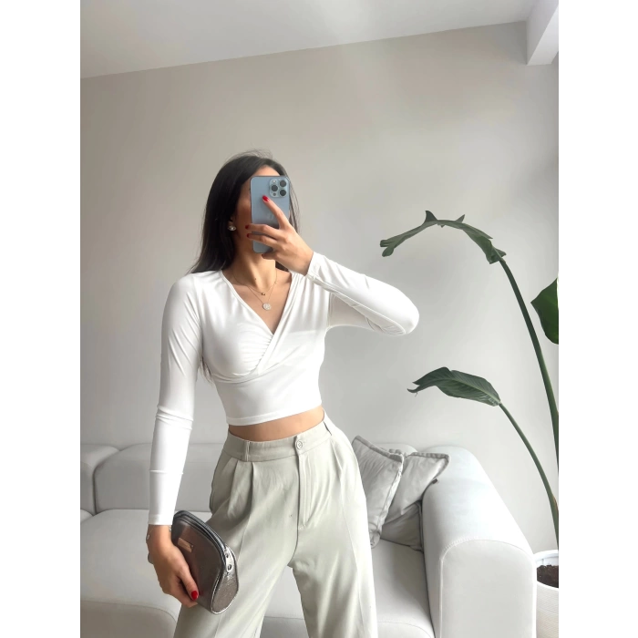 Çapraz Detay Crop Bluz-BEYAZ
