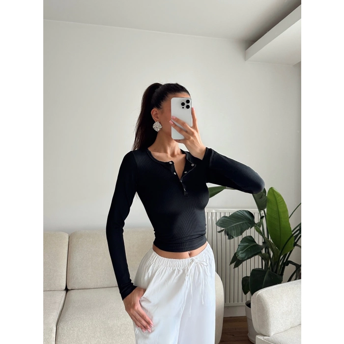 Çıtçıtlı Basic Crop - SİYAH