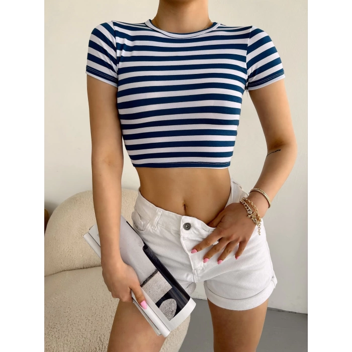 Çizgili Crop T-shirt-BEYAZMAVİ