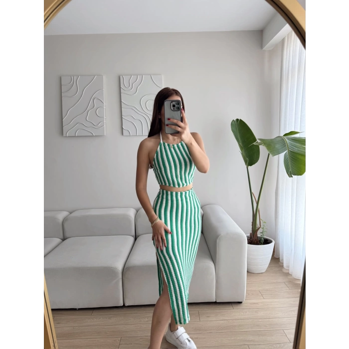 Çizgili Crop & Yırtmaçlı Etek Takım - YEŞİL