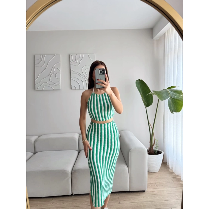 Çizgili Crop & Yırtmaçlı Etek Takım - YEŞİL