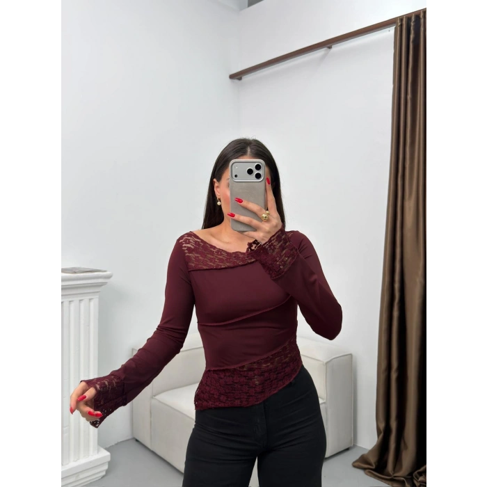 Dantel Detay Asimetrik Bluz - BORDO
