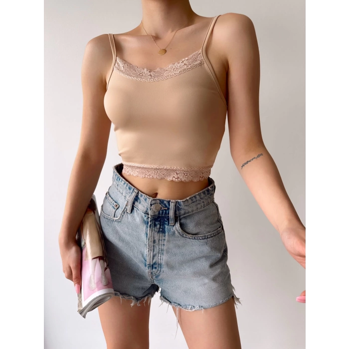 Dantel Detay Askılı Crop-BEJ