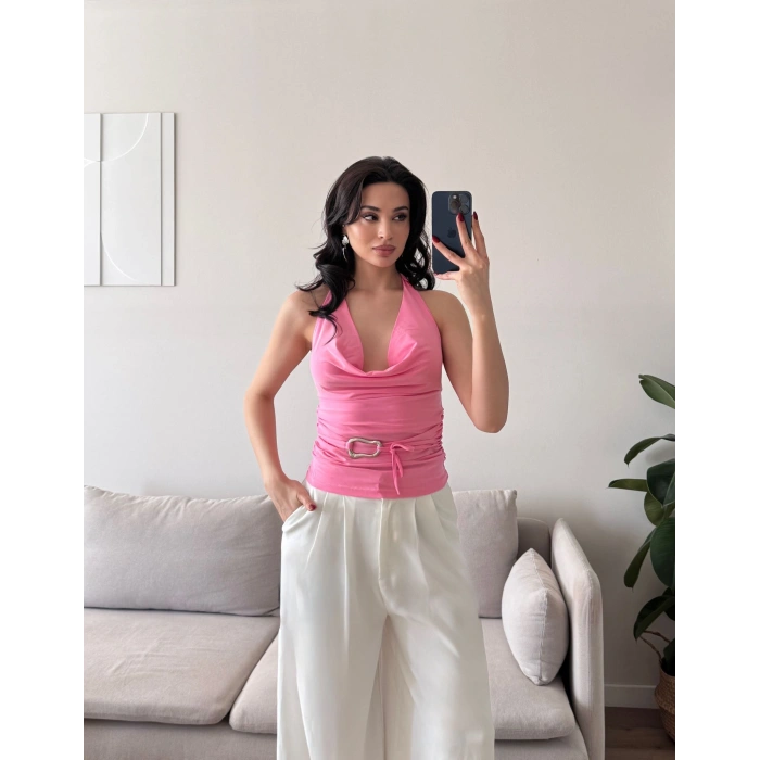 Degaje Yaka Aksesuar Crop - PEMBE