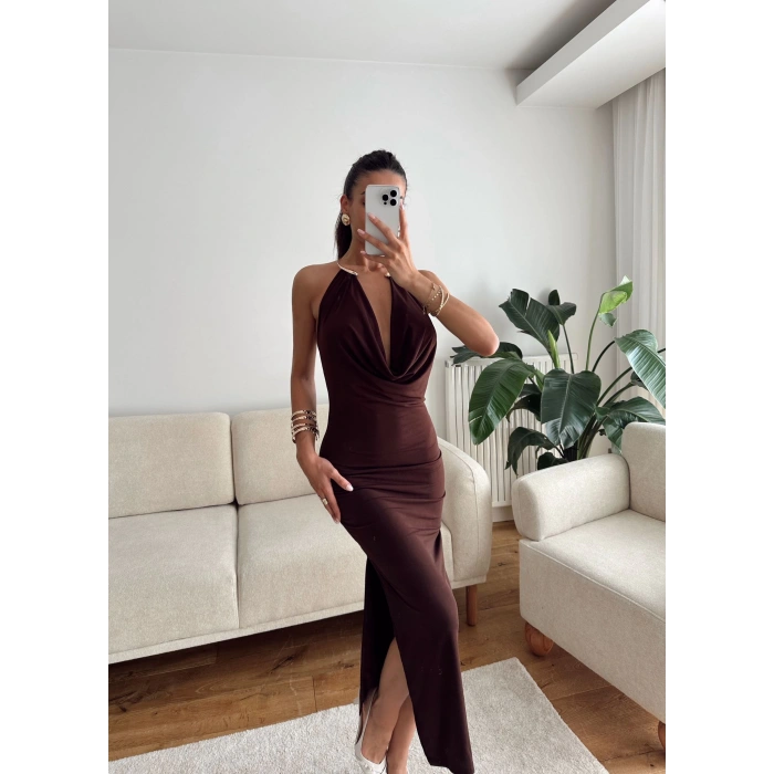 Degaje Yaka Boyun Aksesuar Elbise - KAHVE