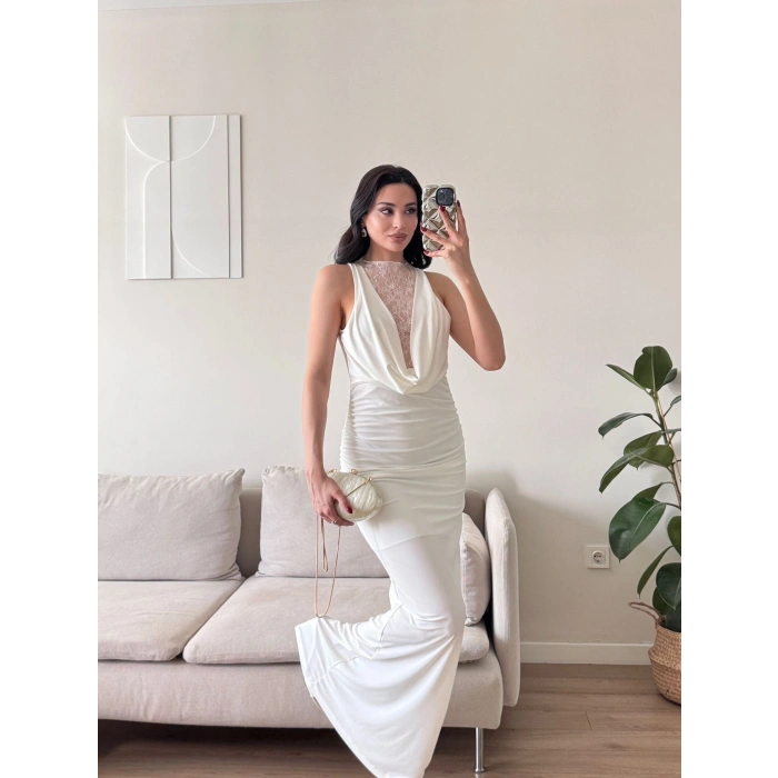 Degaje Yaka Dantel Detay Elbise - BEYAZ