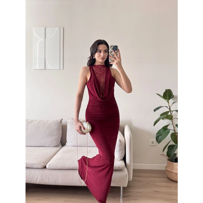Degaje Yaka Dantel Detay Elbise - BORDO