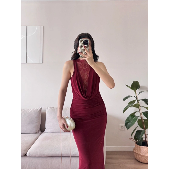 Degaje Yaka Dantel Detay Elbise - BORDO