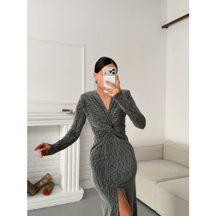 Derin Yırtmaçlı Kruvaze Elbise - GRİ