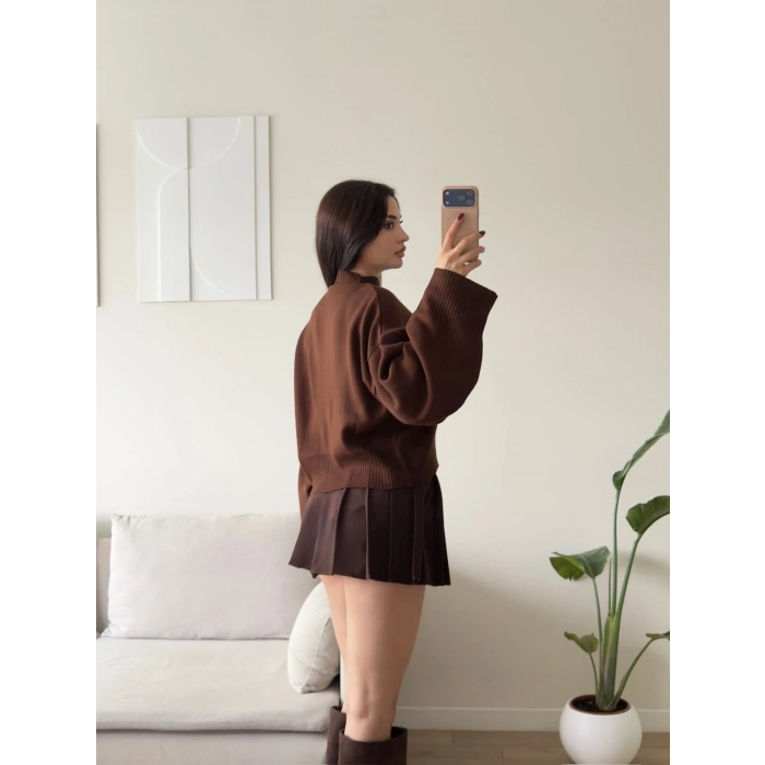 Dik Yaka Oversize Triko Kazak - KAHVE