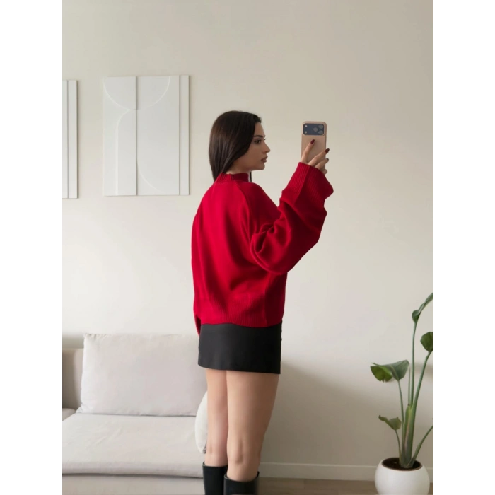 Dik Yaka Oversize Triko Kazak - KIRMIZI