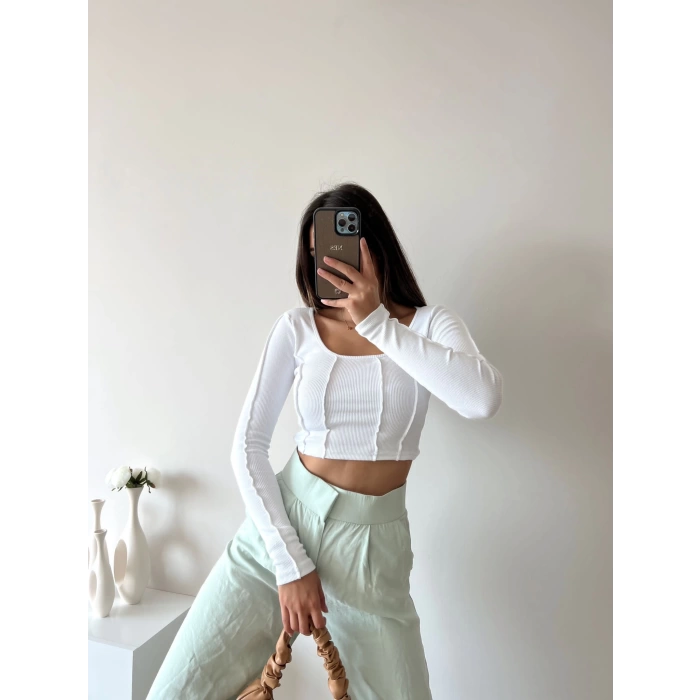 Dikiş Detay Crop Bluz-BEYAZ