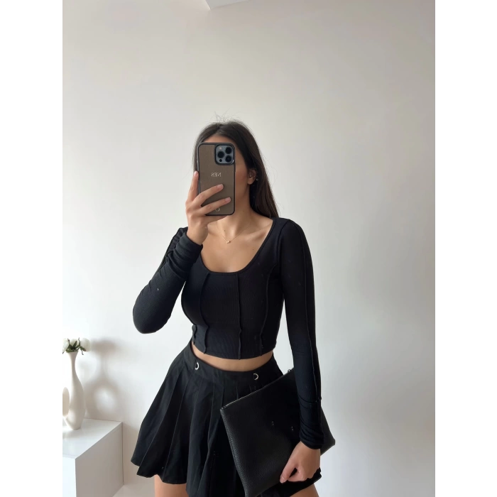 Dikiş Detay Crop Bluz-SİYAH