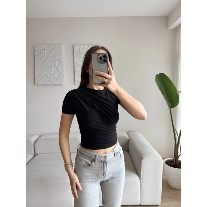 Drapeli Asimetrik Crop - SİYAH