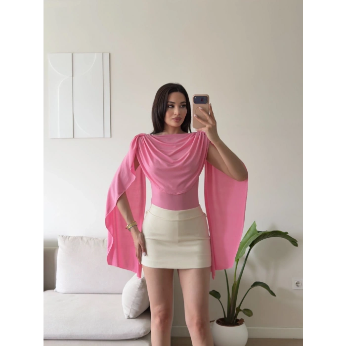 Drapeli Pelerin Bodysuit - PEMBE