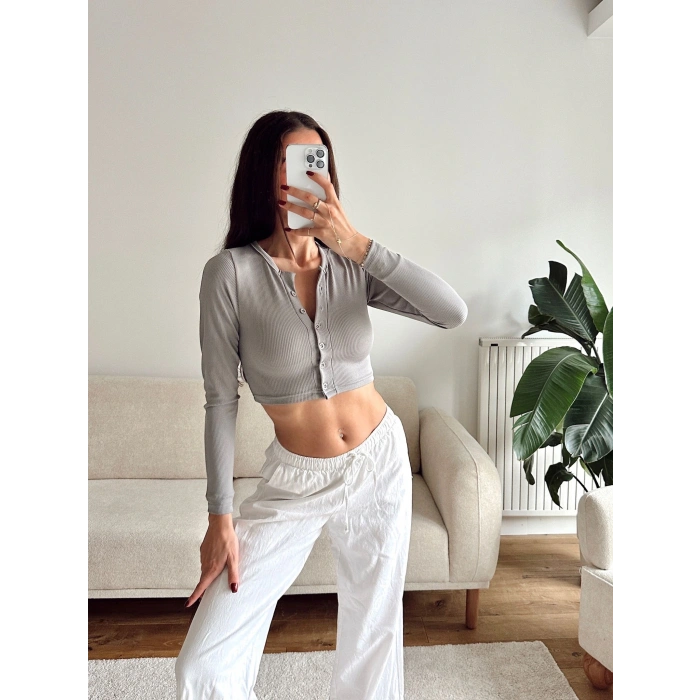 Düğme Detay Crop - GRİ