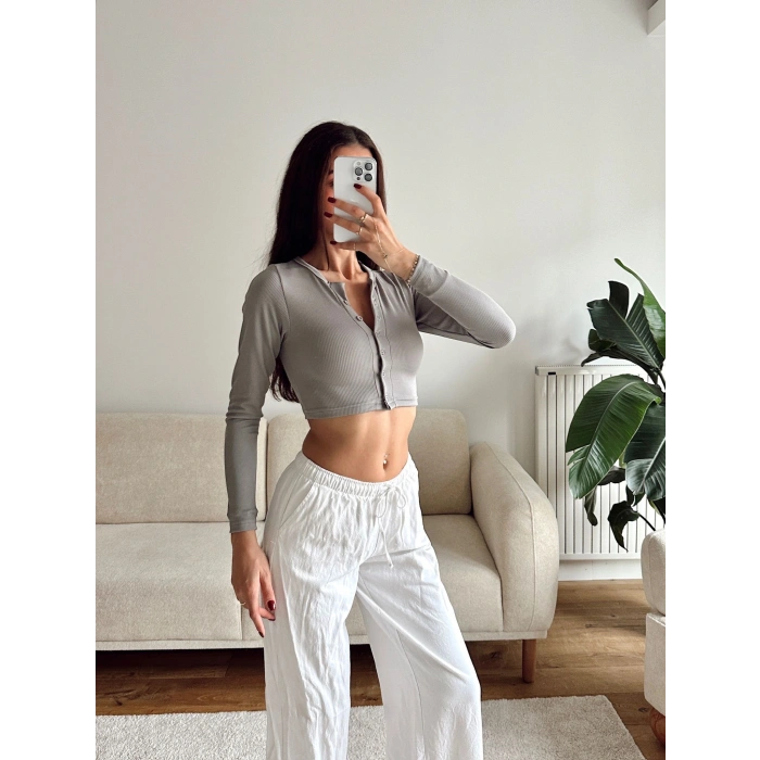 Düğme Detay Crop - GRİ