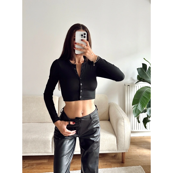 Düğme Detay Crop - SİYAH
