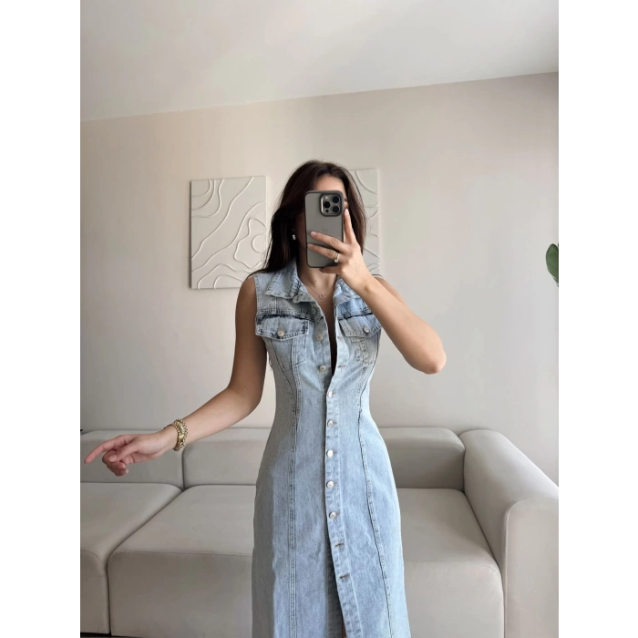 Düğmeli Denim Elbise