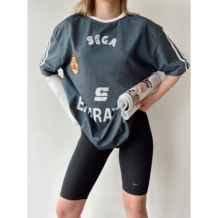 Emirates Unisex Oversize T-shirt