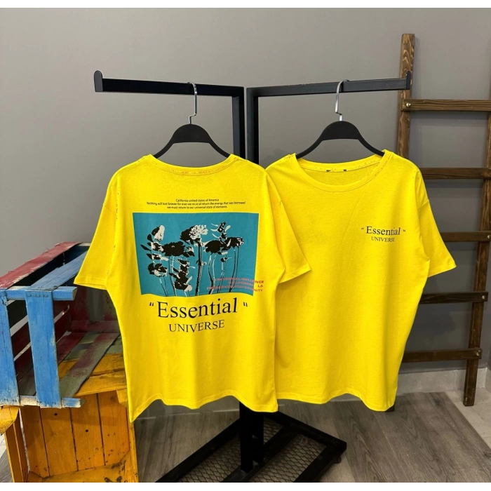 Essential Universe Oversize T-shirt-SARI