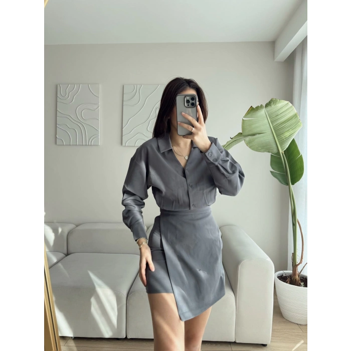 Eteği Kapaklı Gömlek Elbise - GRİ