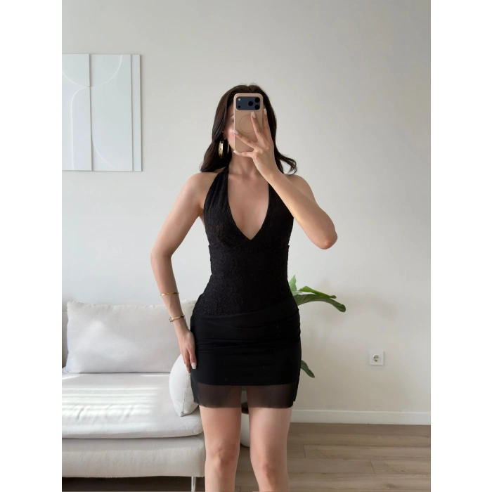 Eteği Tül Halter Elbise - SİYAH