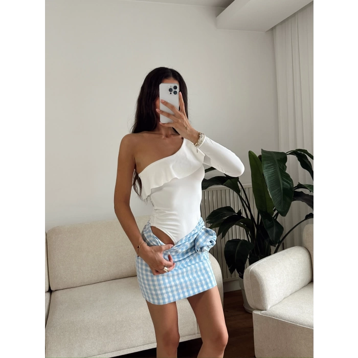 Fırfırlı Tek Omuz Bodysuit - BEYAZ