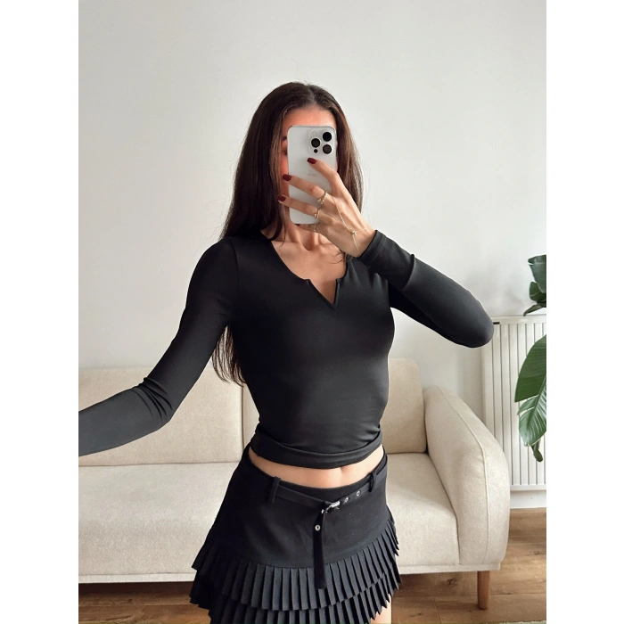 V Detay Sandy Bluz - SİYAH