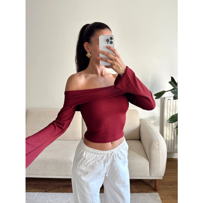 Gofre Madonna Yaka Crop - BORDO