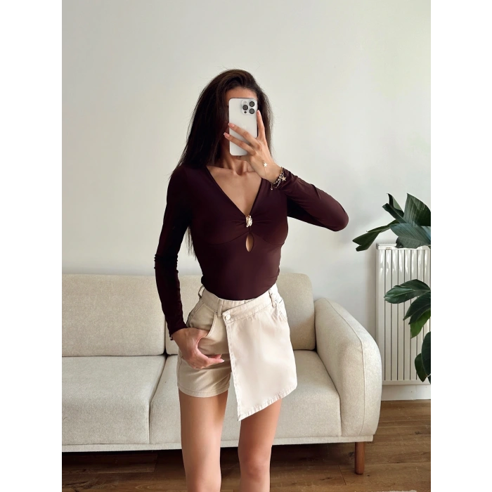 Göğüs Aksesuar Halka Crop - KAHVE