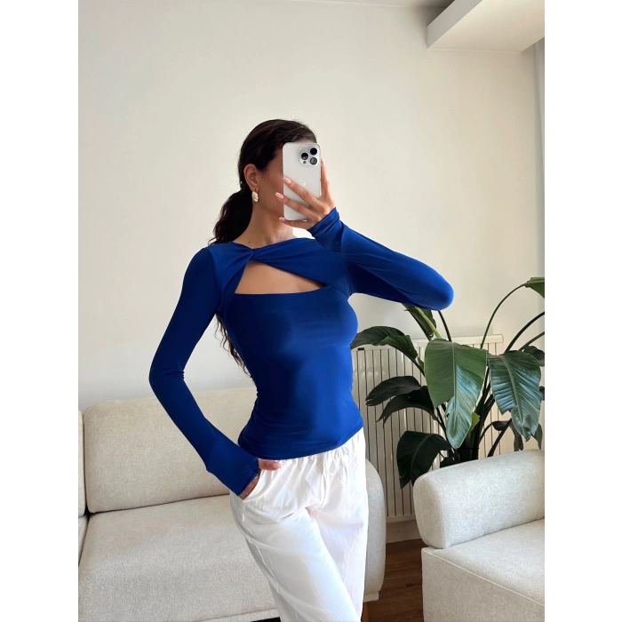 Göğüs Pencere Kruvaze Bluz - SAKS MAVİSİ