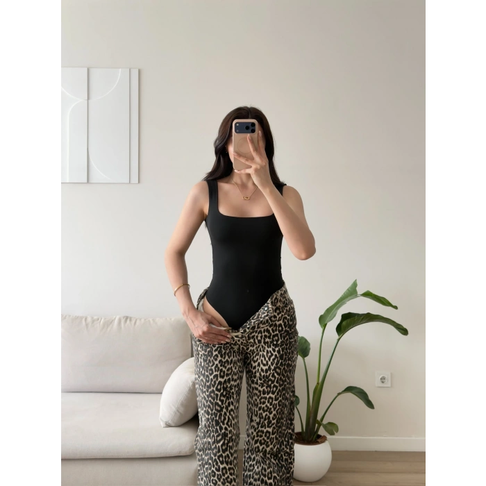 Halter Çıtçıtlı Bodysuit - SİYAH
