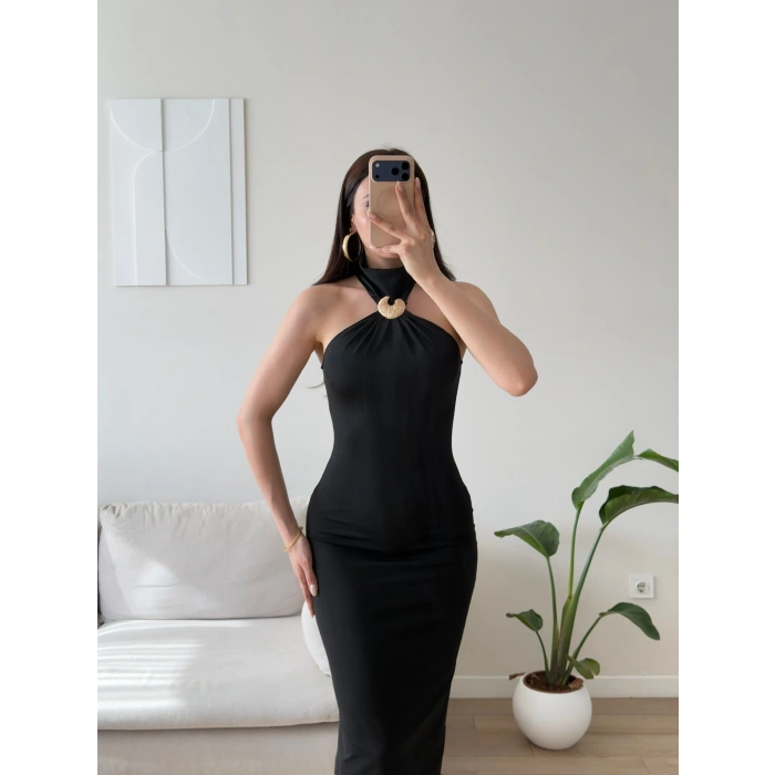 Halter Yaka Aksesuar Elbise - SİYAH