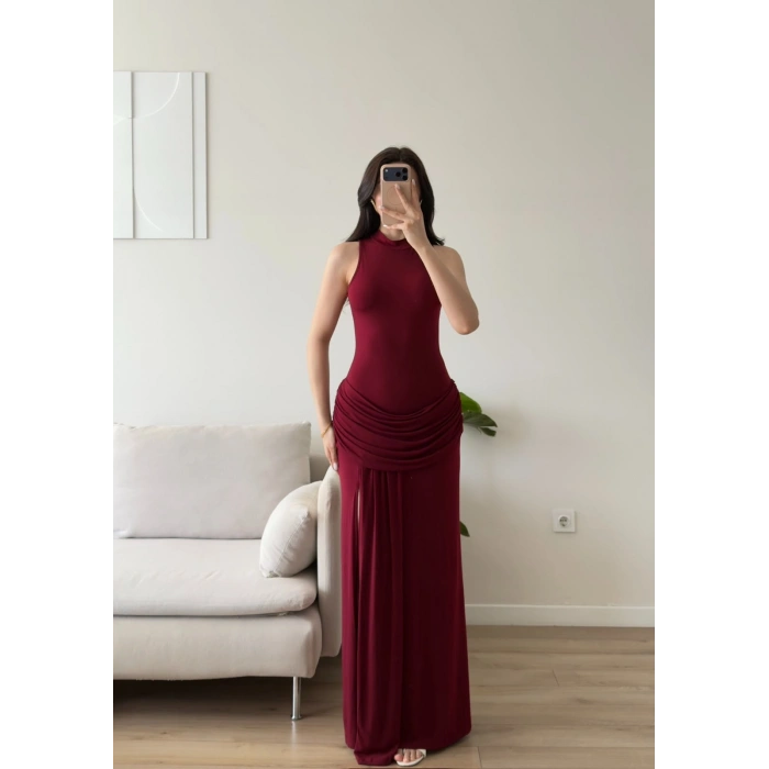 Halter Yaka Bel Drape Yırtmaçlı Elbise - BORDO