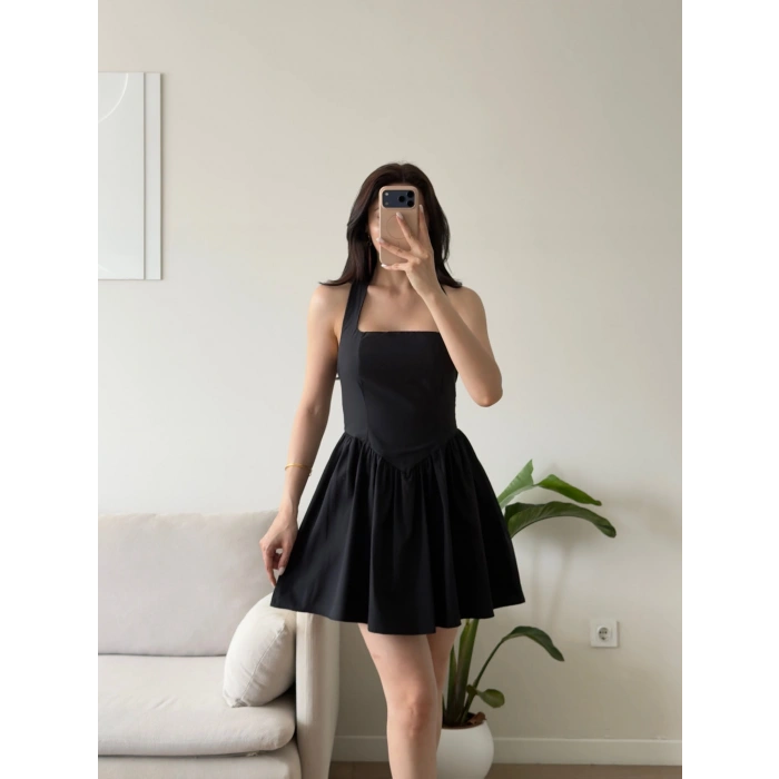 Halter Yaka Mini Elbise - SİYAH