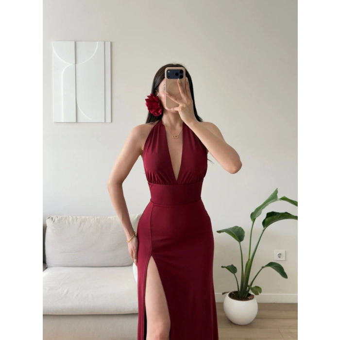 Halter Yaka Sırt Bağlamalı Yırtmaçlı Maxi Elbise - BORDO